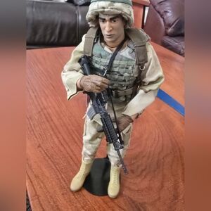 Military Action Figure with Rifle - Tan & Olive Gear